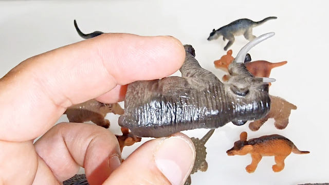 Amazon.com: U. S. Toy Assorted Mini Ice Age Animal Action Figures
